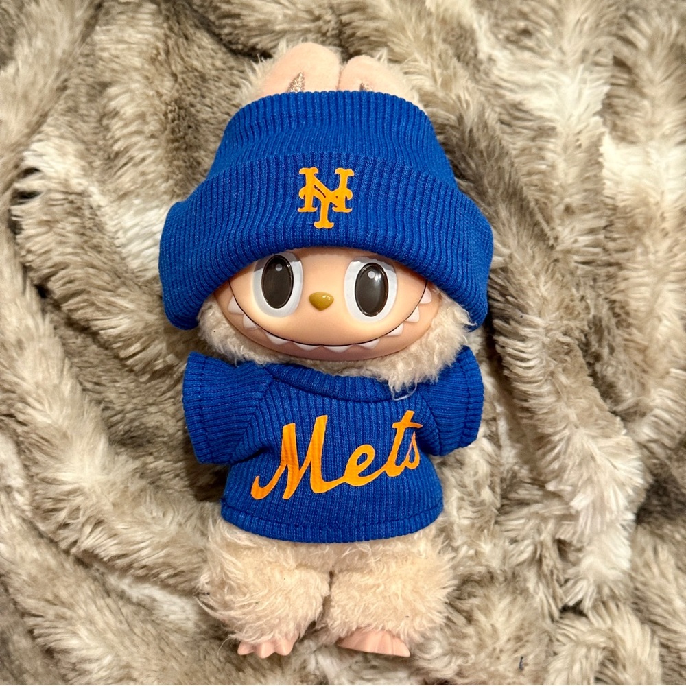Labubu Outfit Set METS NY - handmade